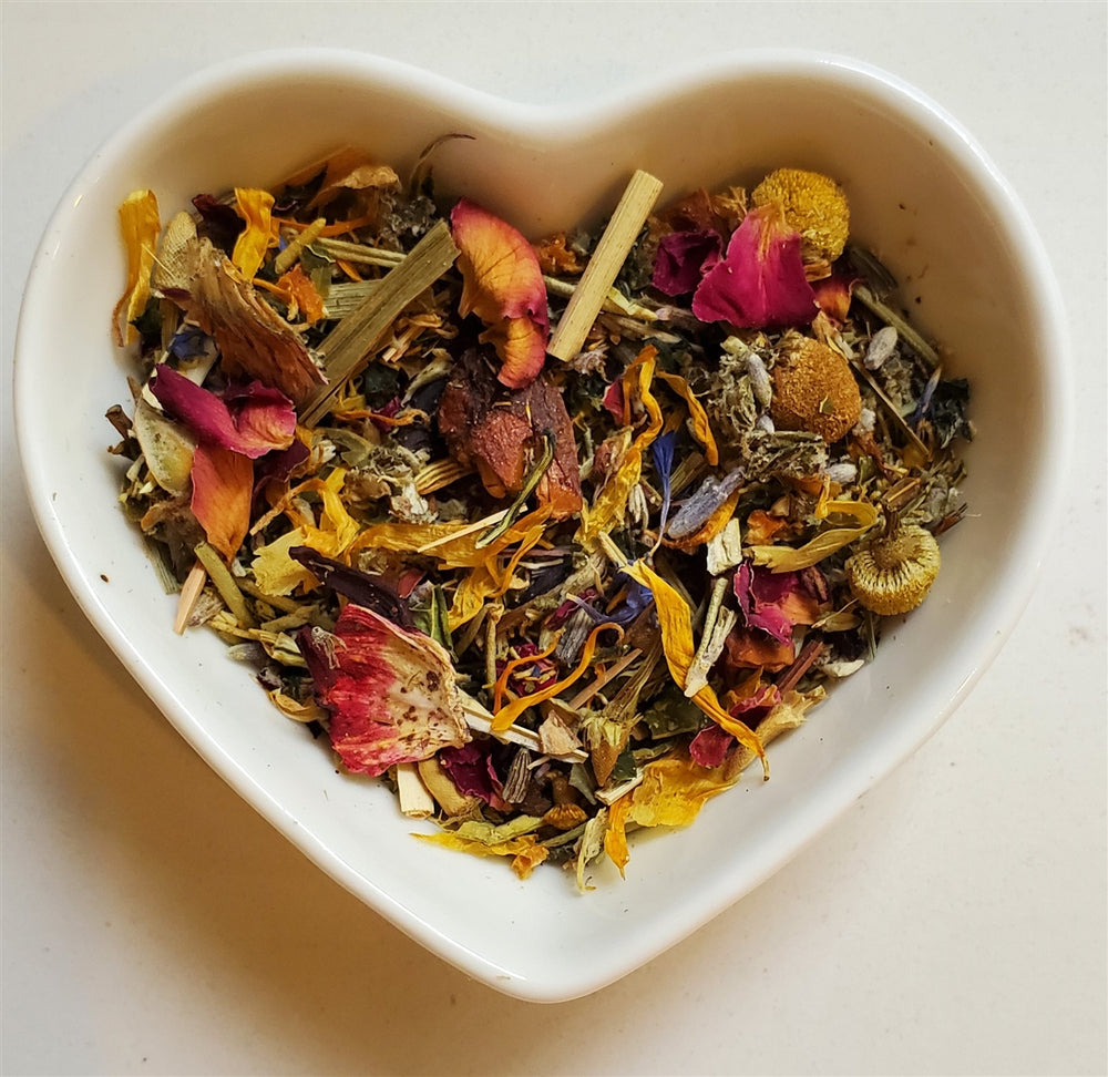 Aria Nature's Enrichment Bountiful Garden Premium Food Blend Small - 2.5oz