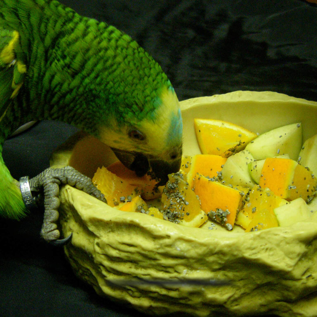 HARI Clay-Cal Calcium-Enriched Bentonite Clay Supplement for Birds - 1.27lb