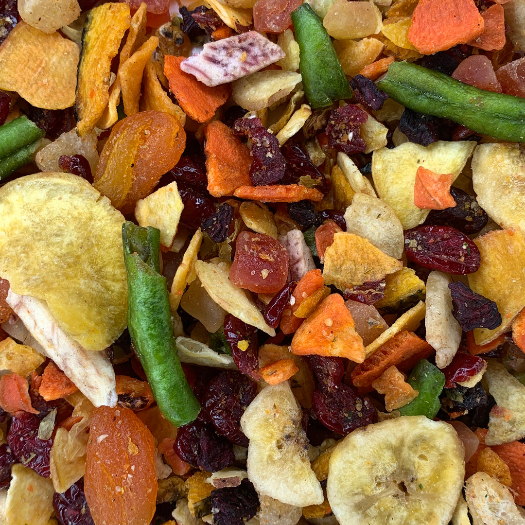 Goldenfeast Veggie Fruit Crunch Treat Mix Parrot & Macaw - 3lb
